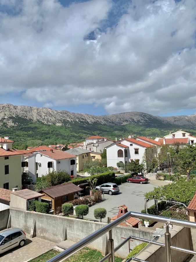 Apartments Happy Stay Center Baska מראה חיצוני תמונה