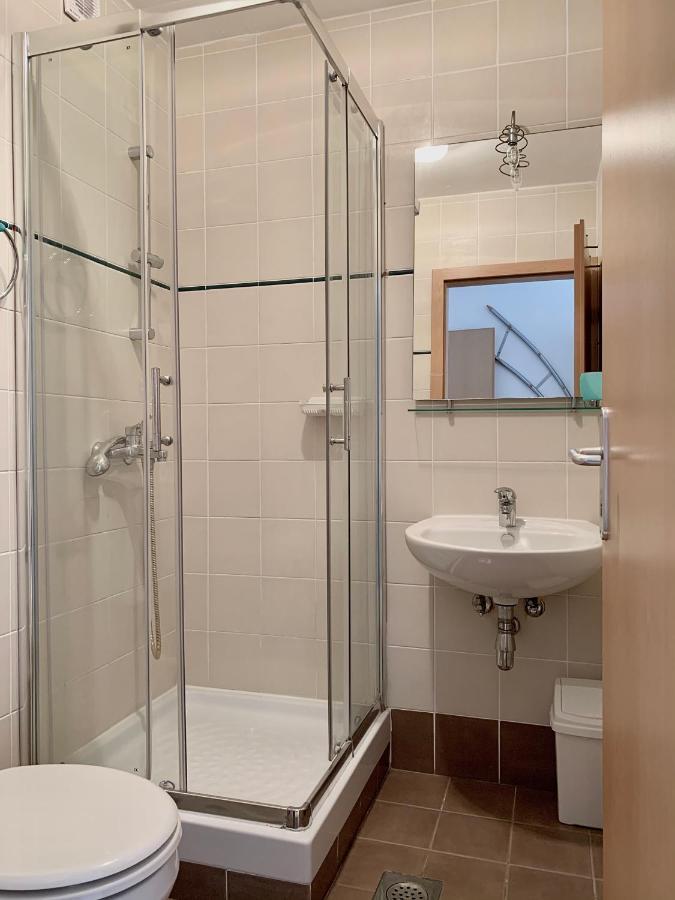 Apartments Happy Stay Center Baska מראה חיצוני תמונה
